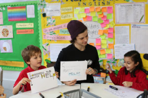 Cel Spellman visits children at Charles Dickens Primary School, London, who are taking part in OutRight Action Week, 2016. Unicef/2016/Dawe